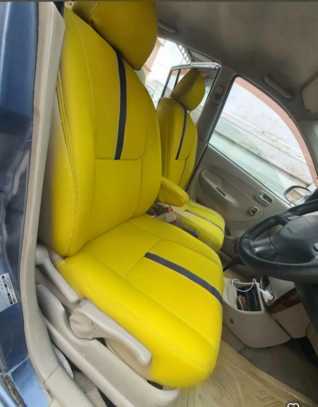 car seat covers, leather seat covers toronto, leather seat covers